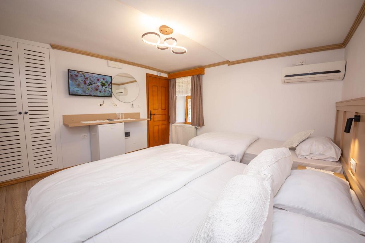 Bed And Breakfast Kotoni Gjirokastra Zewnętrze zdjęcie