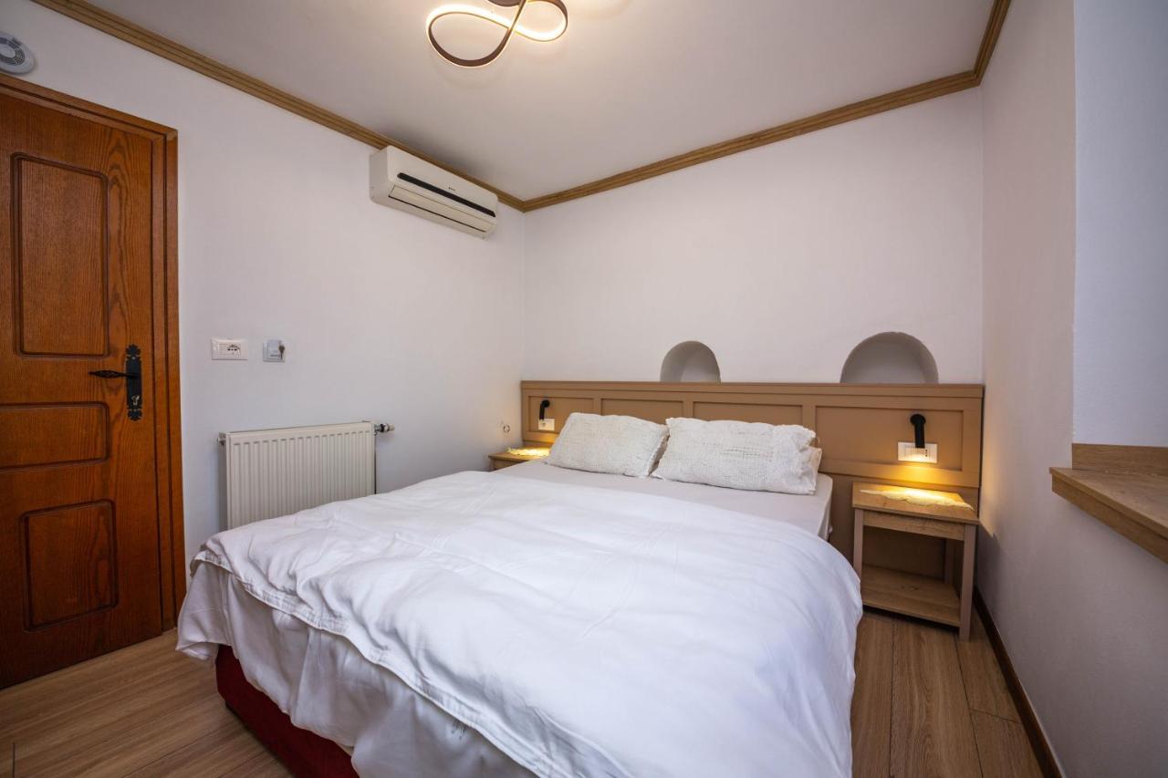 Bed And Breakfast Kotoni Gjirokastra Zewnętrze zdjęcie