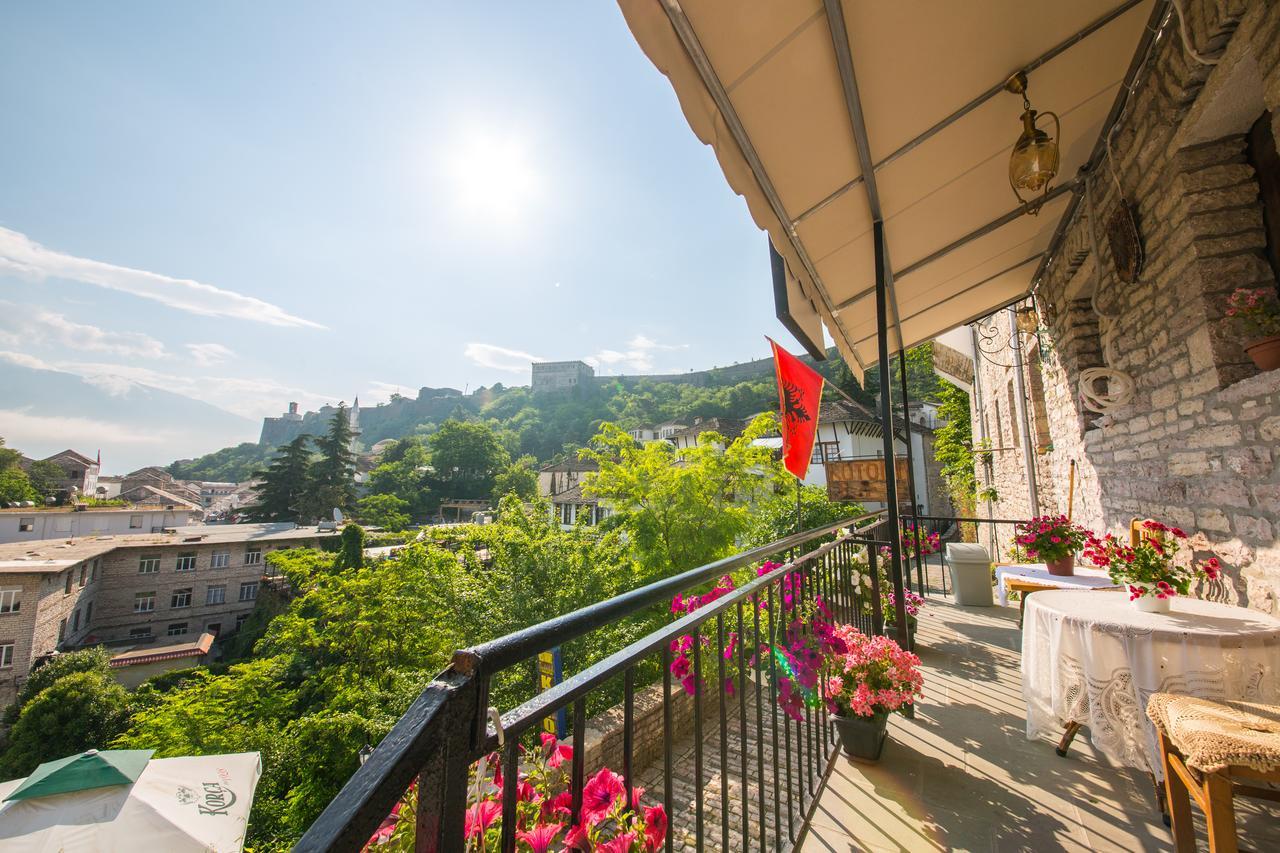 Bed And Breakfast Kotoni Gjirokastra Zewnętrze zdjęcie